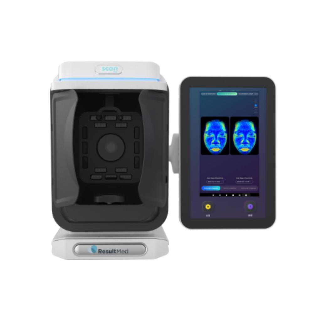 Skin diagnostic device showing facial analysis